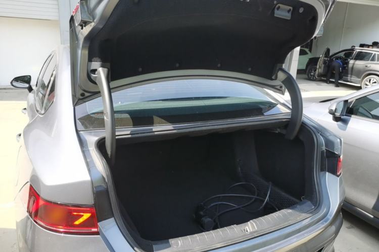 Used BYD Qin PLUS 2024 HONOR Edition DM-i 55KM Leading Model Trunk