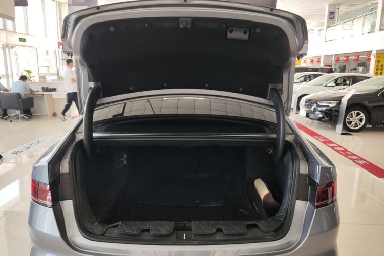 Used BYD Qin PLUS 2024 HONOR Edition DM-i 55KM Leading Model Trunk