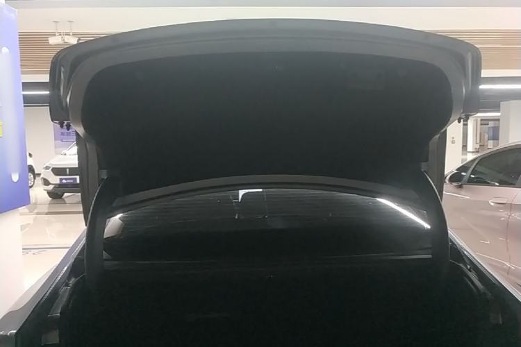 Used BYD Qin PLUS 2024 HONOR Edition DM-i 55KM Leading Model Trunk