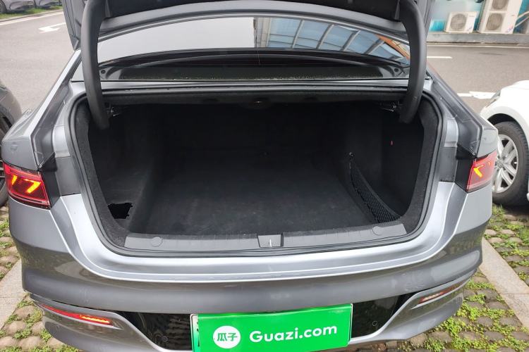 Used BYD Qin PLUS 2024 HONOR Edition DM-i 120KM Excellence Model Trunk