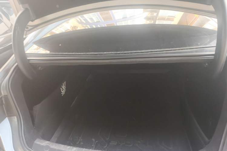 Used BYD Qin PLUS 2024 HONOR Edition DM-i 55KM Leading Model Trunk