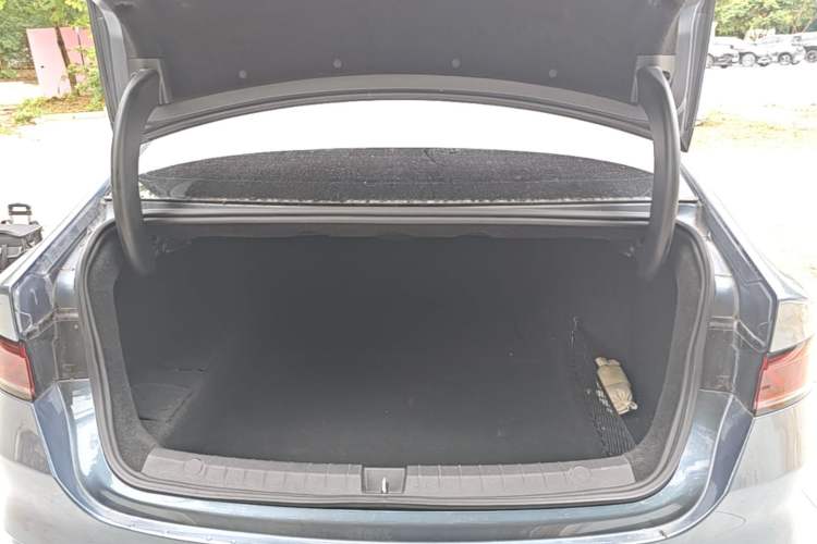 Used BYD Qin PLUS 2024 HONOR Edition DM-i 55KM Leading Model Trunk