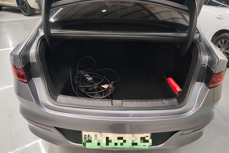 Used BYD Qin PLUS 2024 HONOR Edition DM-i 55KM Leading Model Trunk