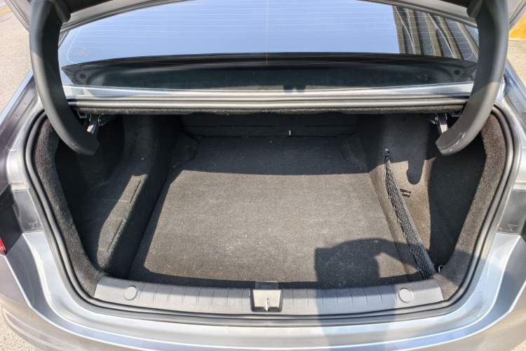 Used BYD Qin PLUS 2024 HONOR Edition DM-i 55KM Leading Model Trunk