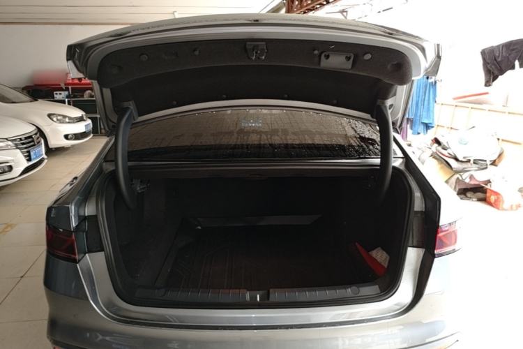 Used BYD Qin PLUS 2024 HONOR Edition DM-i 55KM Leading Model Trunk