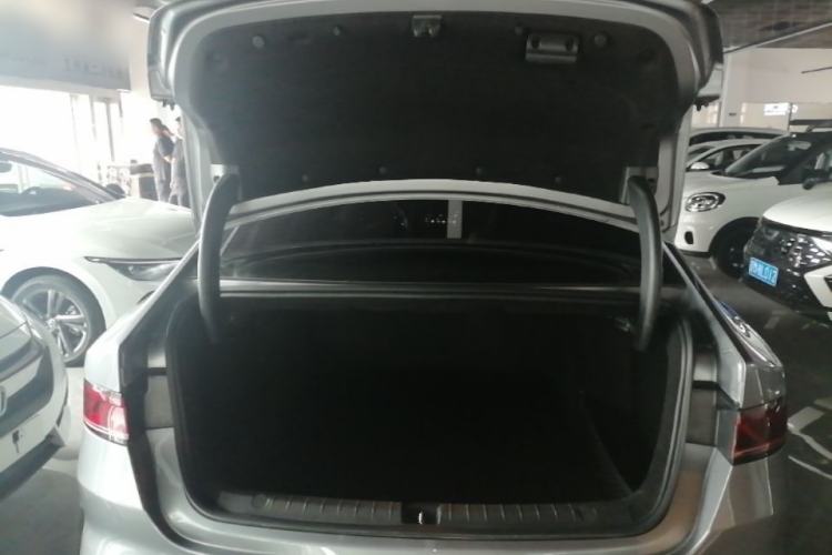 Used BYD Qin PLUS 2024 HONOR Edition DM-i 55KM Leading Model Trunk