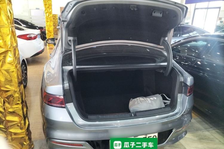 Used BYD Qin PLUS 2024 HONOR Edition DM-i 55KM Leading Model Trunk