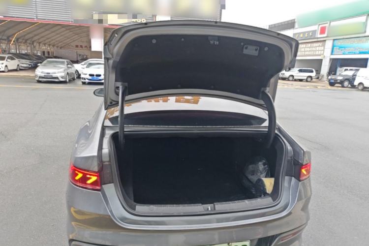 Used BYD Qin PLUS 2024 HONOR Edition DM-i 55KM Leading Model Trunk