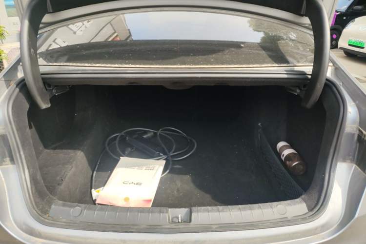 Used BYD Qin PLUS 2024 HONOR Edition DM-i 55KM Leading Model Trunk
