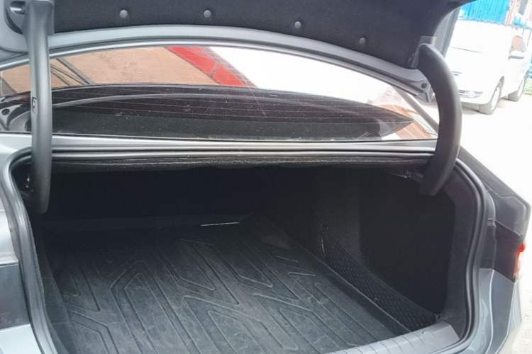 Used BYD Qin PLUS 2024 HONOR Edition DM-i 55KM Leading Model Trunk