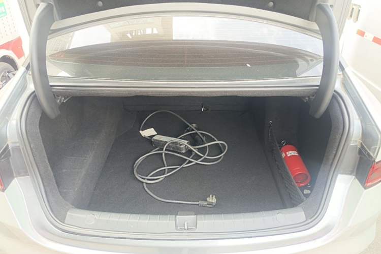 Used BYD Qin PLUS 2024 HONOR Edition DM-i 55KM Leading Model Trunk