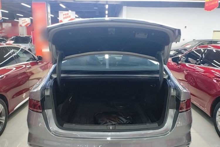 Used BYD Qin PLUS 2024 HONOR Edition DM-i 55KM Leading Model Trunk