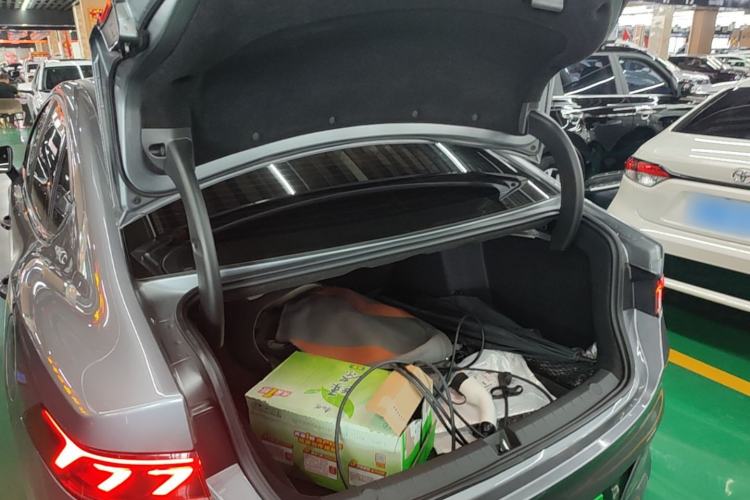 Used BYD Qin PLUS 2024 HONOR Edition DM-i 55KM Leading Model Trunk
