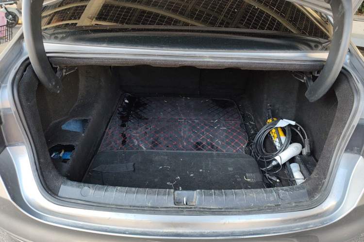 Used BYD Qin PLUS 2024 HONOR Edition DM-i 55KM Leading Model Trunk