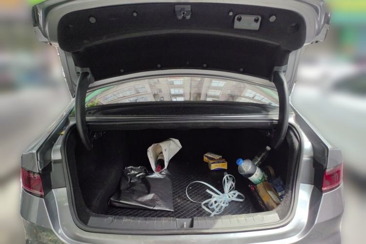 Used BYD Qin PLUS 2024 HONOR Edition DM-i 55KM Leading Model Trunk