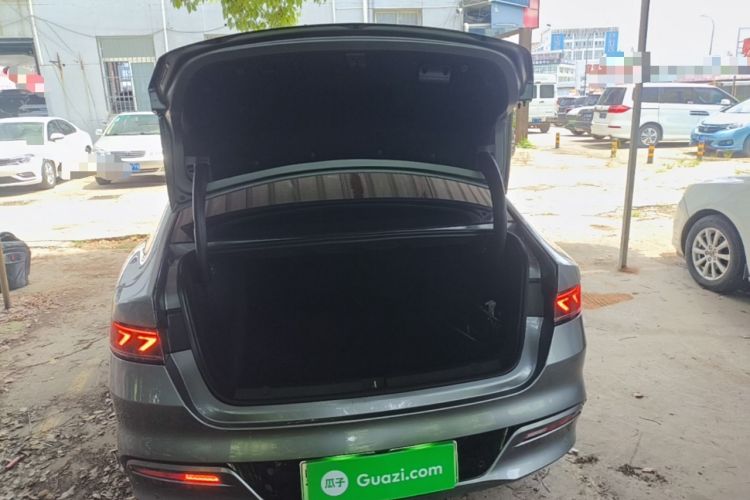 Used BYD Qin PLUS 2024 HONOR Edition DM-i 55KM Leading Model Trunk