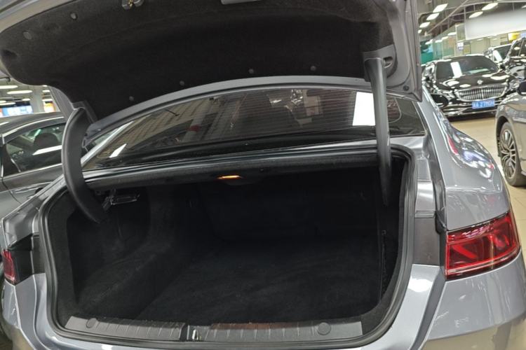 Used BYD Qin PLUS 2024 HONOR Edition DM-i 55KM Leading Model Trunk