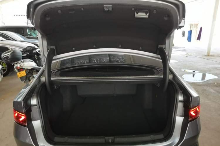 Used BYD Qin PLUS 2024 Honor Edition EV 420KM Beyond Model Trunk