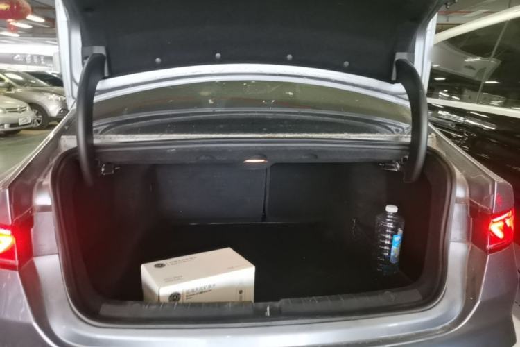 Used BYD Qin PLUS 2024 HONOR Edition DM-i 55KM Beyond Model Trunk