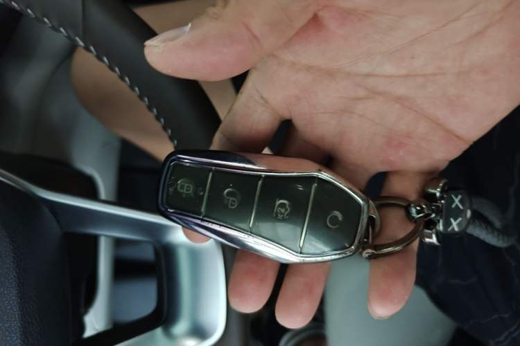 Used BYD Qin PLUS 2024 HONOR Edition DM-i 55KM Leading Model Vehicle Key