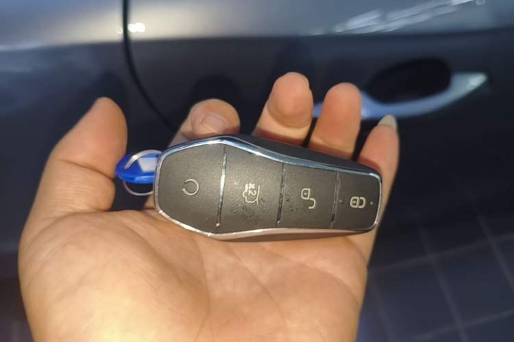 Used BYD Qin PLUS 2024 HONOR Edition DM-i 55KM Leading Model Vehicle Key