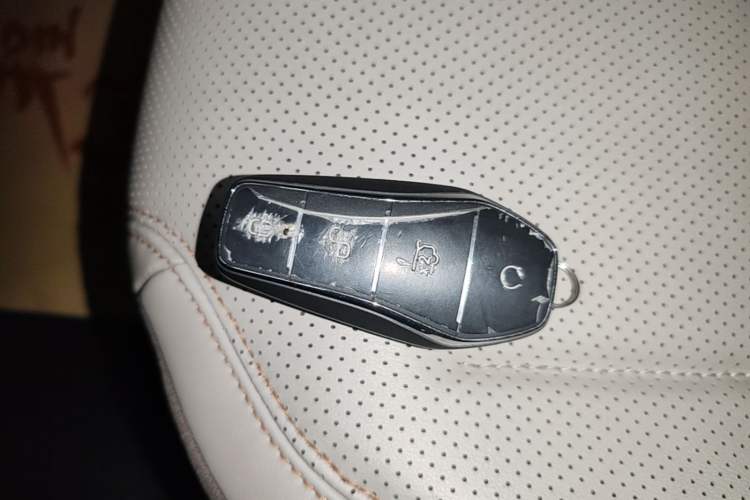 Used BYD Qin PLUS 2024 HONOR Edition DM-i 55KM Leading Model Vehicle Key