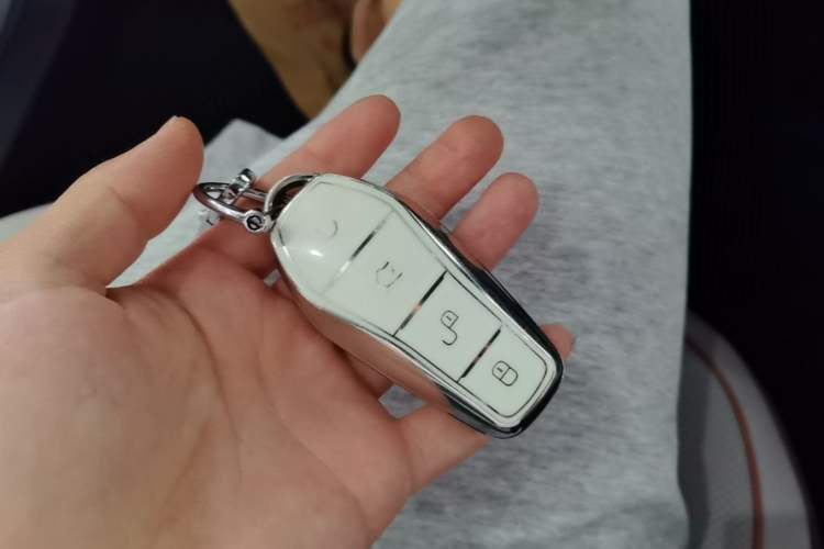 Used BYD Qin PLUS 2024 Honor Edition EV 420KM Leading Model Vehicle Key