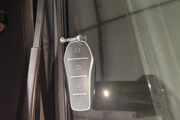 Used BYD Qin PLUS 2024 Honor Edition EV 510KM Leading Model Vehicle Key