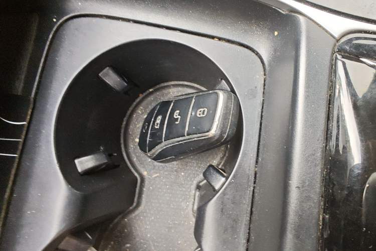 Used BYD Qin PLUS 2024 Honor Edition EV 420KM Beyond Model Vehicle Key