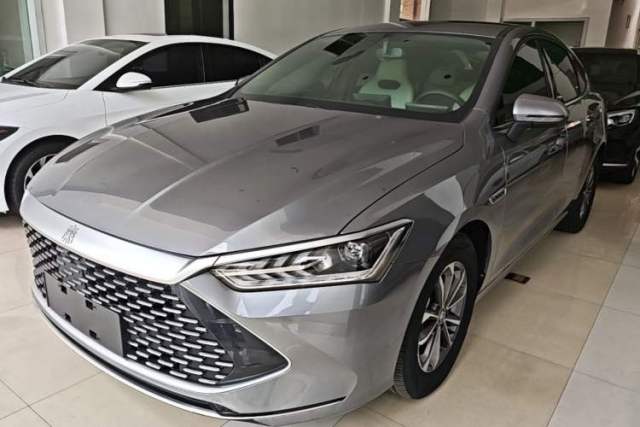 Used BYD Qin PLUS 2024 HONOR Edition DM-i 55KM Leading Model