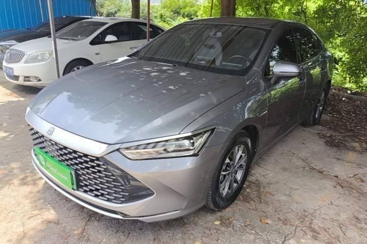 Used BYD Qin PLUS 2024 HONOR Edition DM-i 55KM Leading Model Guazi used car, China used car export, Used car for sale, Used cars, Cheapest cars for sale