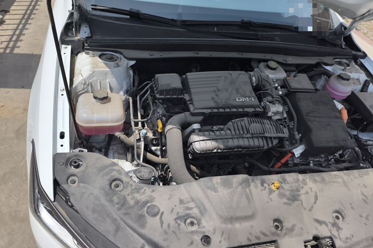 Used BYD Qin PLUS 2024 HONOR Edition DM-i 55KM Leading Model Engine Bay Right
