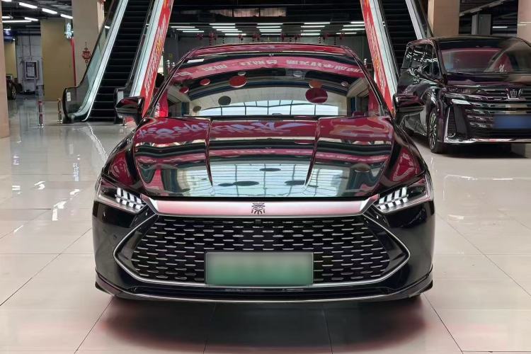 Used BYD Qin PLUS 2024 HONOR Edition DM-i 55KM Leading Model Exterior 1