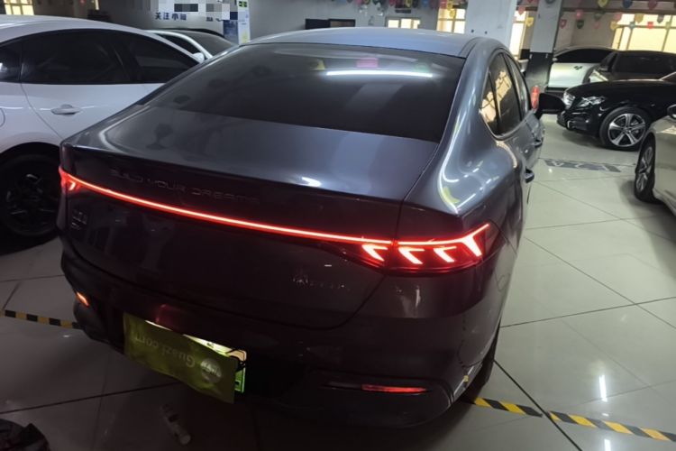 Used BYD Qin PLUS 2024 HONOR Edition DM-i 55KM Leading Model Right Rear Taillight