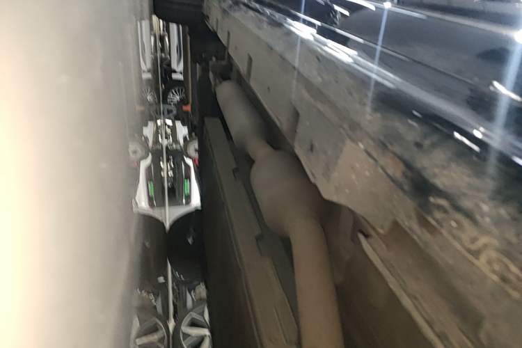 Used BYD Qin PLUS 2024 HONOR Edition DM-i 55KM Leading Model Right Side Sill
