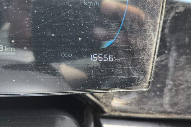 Used BYD Qin PLUS 2024 HONOR Edition DM-i 55KM Leading Model Odometer Close Up