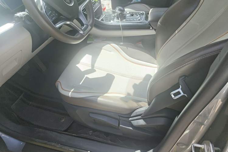 Used BYD Qin PLUS 2024 Honor Edition EV 510KM Leading Model Left Front Seat