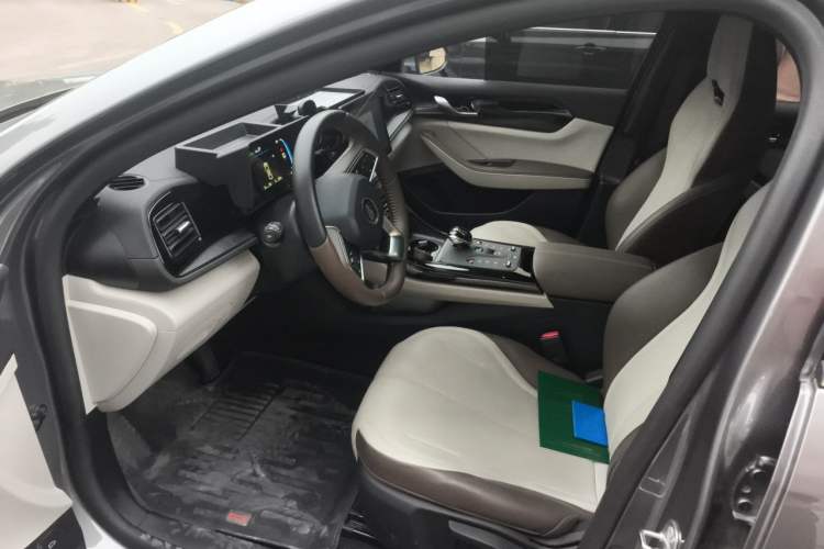 Used BYD Qin PLUS 2024 HONOR Edition DM-i 55KM Leading Model Left Front Seat