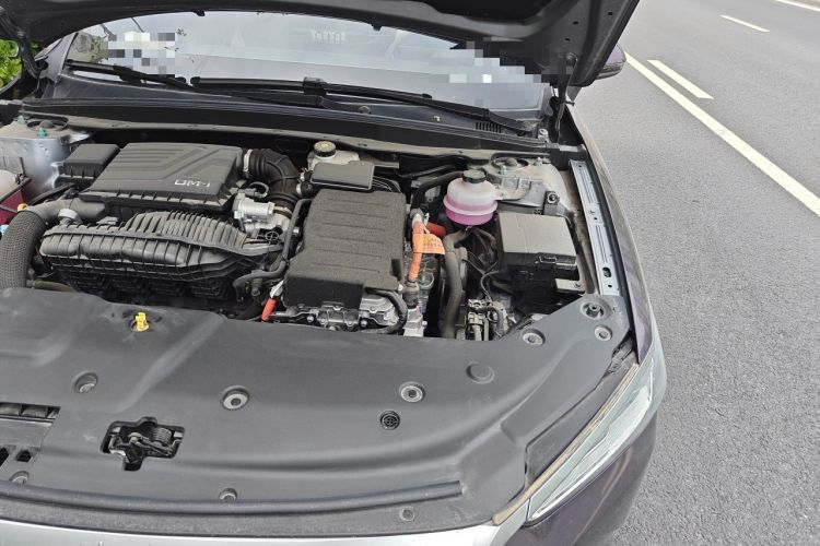Used BYD Qin PLUS 2024 HONOR Edition DM-i 55KM Leading Model Engine Bay Left