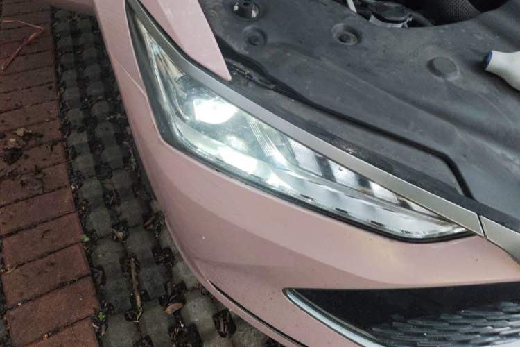 Used BYD Qin PLUS 2024 HONOR Edition DM-i 55KM Leading Model Right Front Headlight