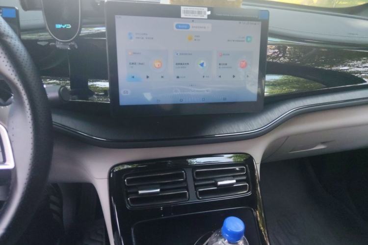Used BYD Qin PLUS 2024 HONOR Edition DM-i 55KM Leading Model Audio And AC Panel
