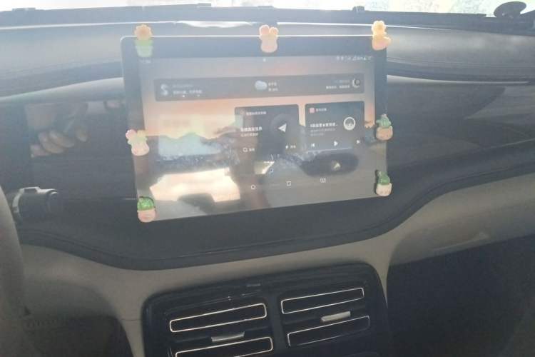 Used BYD Qin PLUS 2024 HONOR Edition DM-i 55KM Leading Model Audio And AC Panel