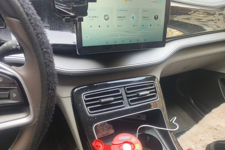 Used BYD Qin PLUS 2024 Honor Edition EV 420KM Leading Model Audio And AC Panel