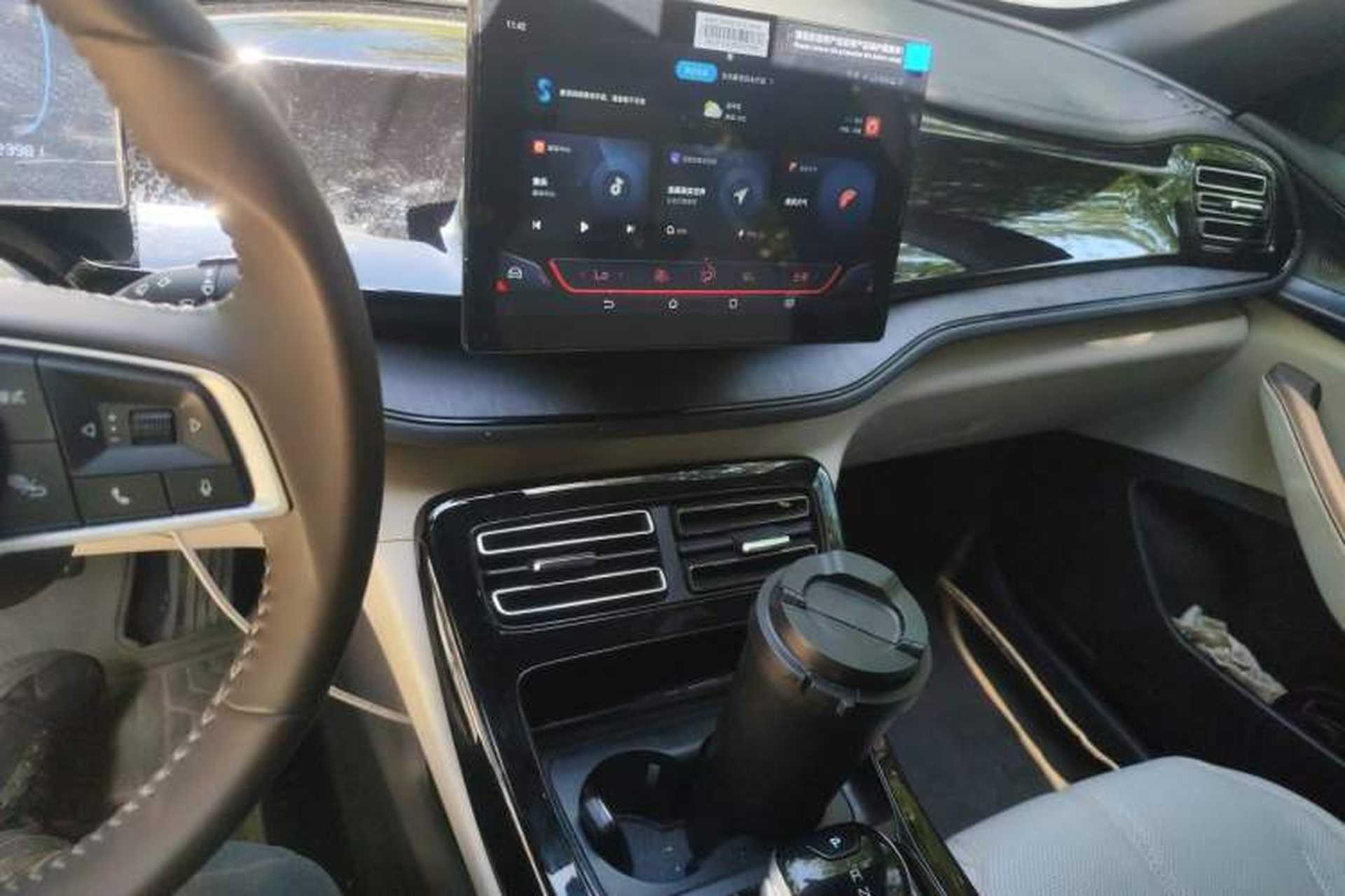 Used BYD Qin PLUS 2024 HONOR Edition DM-i 55KM Leading Model Audio And AC Panel