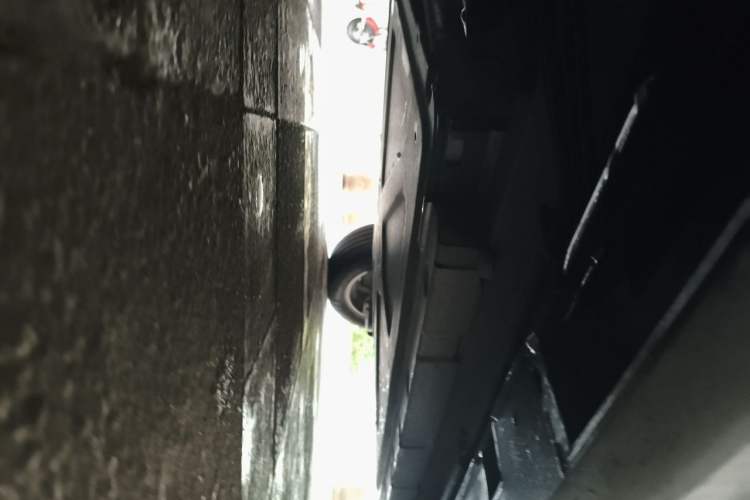 Used BYD Qin PLUS 2024 HONOR Edition DM-i 120KM Leading Model Chassis Front Left