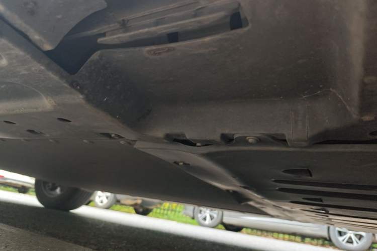 Used BYD Qin PLUS 2024 Honor Edition EV 420KM Leading Model Chassis Front Right