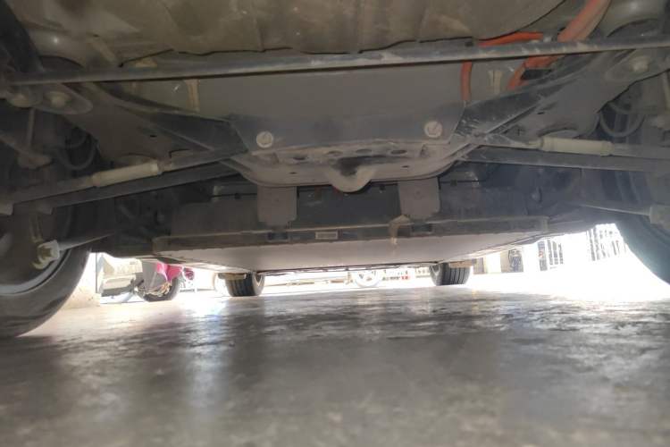Used BYD Qin PLUS 2024 Honor Edition EV 420KM Leading Model Chassis Rear