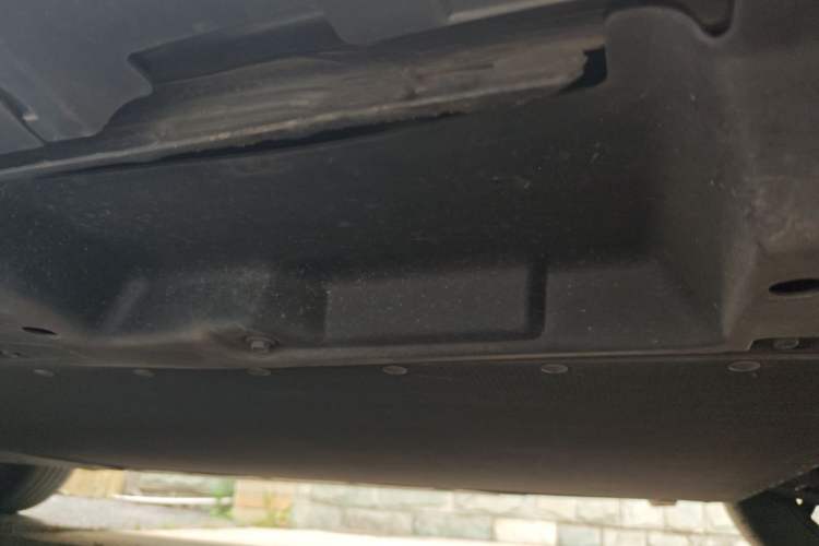 Used BYD Qin PLUS 2024 Honor Edition EV 420KM Leading Model Chassis Rear Left