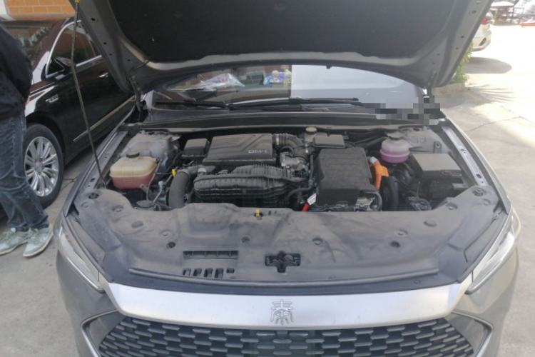 Used BYD Qin PLUS 2024 HONOR Edition DM-i 55KM Leading Model Engine Bay