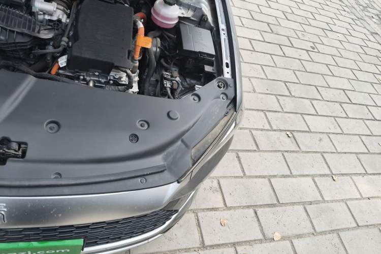 Used BYD Qin PLUS 2024 HONOR Edition DM-i 55KM Leading Model Engine Bay Left